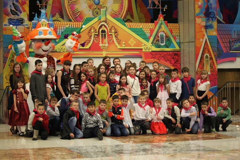 Забайкальские дети благодаря СУЭК побывали на Кремлёвской ёлке