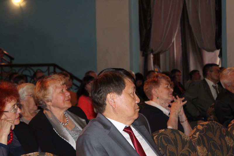 Михалёв собрал почетных граждан Читы перед Днём города